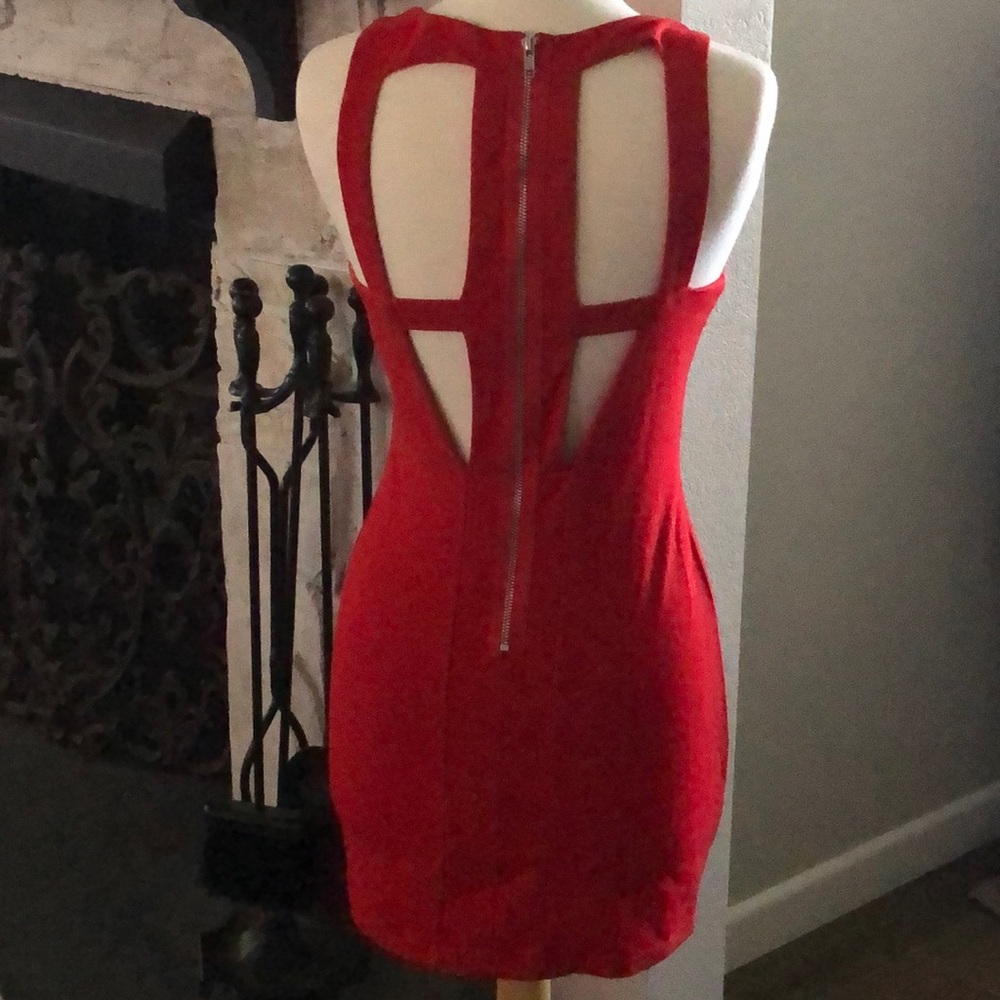 Sexy Red Dress - Picture 1 of 4